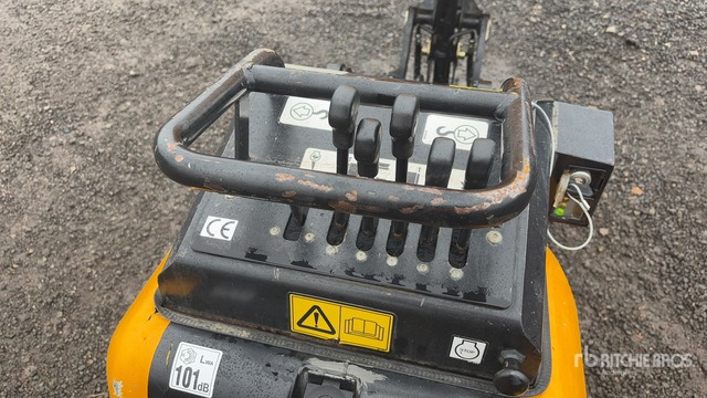 2020 JCB HTD05 0.5 ton Hi-Tip Crawler Dumper - Dumper de rastos: foto 5 2020 JCB HTD05 0.5 ton Hi-Tip Crawler Dumper - Dumper de rastos: foto 5