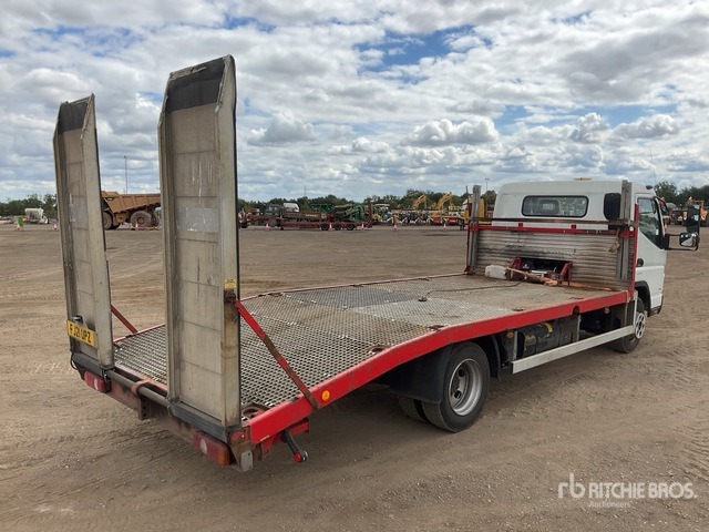 2021 Mitsubishi Canter 4x2 Flatbed Truck - Camião de caixa aberta/ Plataforma: foto 4 2021 Mitsubishi Canter 4x2 Flatbed Truck - Camião de caixa aberta/ Plataforma: foto 4