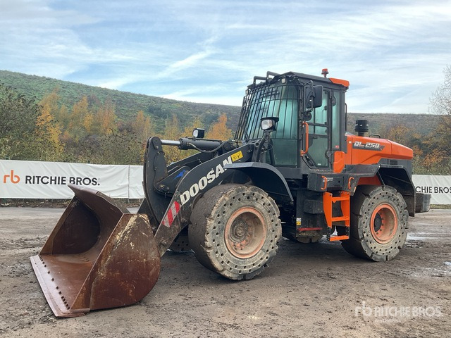 2022 Doosan DL250-7 Wheel Loader - Pá carregadora de rodas: foto 1 2022 Doosan DL250-7 Wheel Loader - Pá carregadora de rodas: foto 1