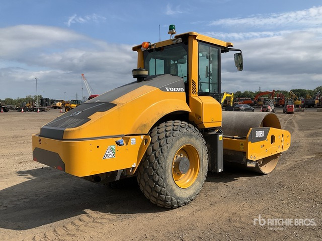 2022 Volvo SD135B Smooth Drum Compactor - Triturador de martelos/ Destroçador: foto 4 2022 Volvo SD135B Smooth Drum Compactor - Triturador de martelos/ Destroçador: foto 4