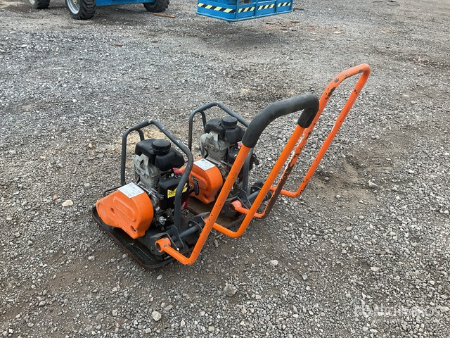 Belle LC3251 Vibratory Plate Compactor - Placas vibratórias: foto 4 Belle LC3251 Vibratory Plate Compactor - Placas vibratórias: foto 4