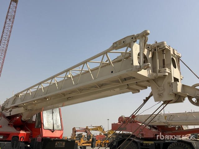 2002 Tadano TR300 EX 30 ton 4x4x4 Rough Terrain Crane - Grua de estaleiro: foto 5 2002 Tadano TR300 EX 30 ton 4x4x4 Rough Terrain Crane - Grua de estaleiro: foto 5