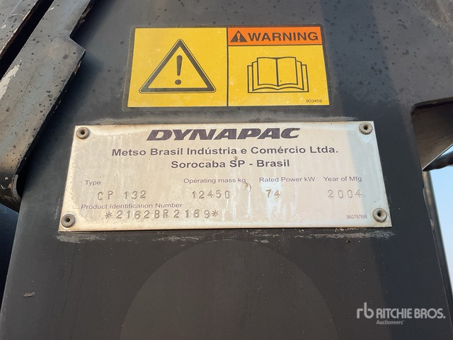 2004 Dynapac CP132 9 Wheel Pneumatic Roller - Compactador de pneus: foto 1 2004 Dynapac CP132 9 Wheel Pneumatic Roller - Compactador de pneus: foto 1