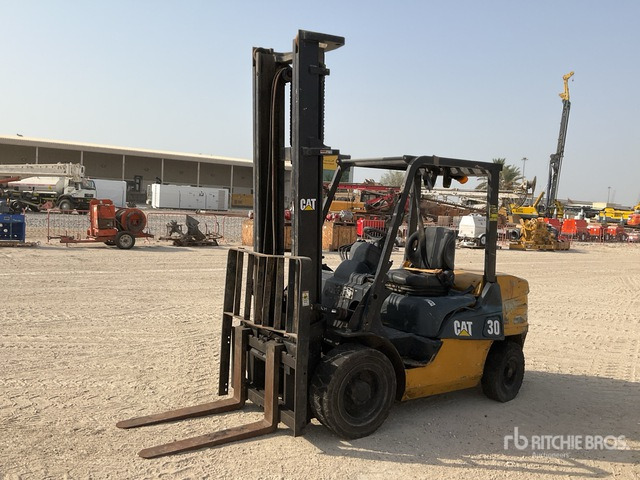 2006 Cat DE30NT 3 ton Forklift - Empilhadeira a diesel: foto 2 2006 Cat DE30NT 3 ton Forklift - Empilhadeira a diesel: foto 2