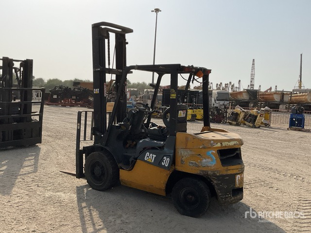 2006 Cat DE30NT 3 ton Forklift - Empilhadeira a diesel: foto 4 2006 Cat DE30NT 3 ton Forklift - Empilhadeira a diesel: foto 4