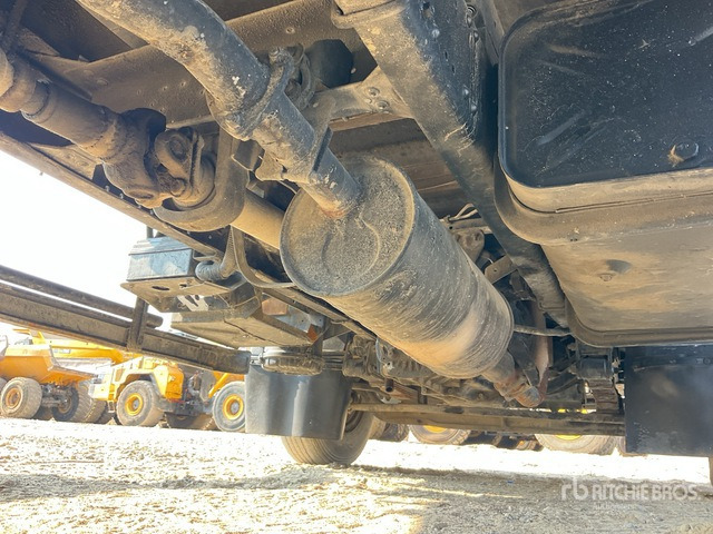 2006 Mitsubishi Canter 4x2 Flatbed Truck - Camião de caixa aberta/ Plataforma: foto 5 2006 Mitsubishi Canter 4x2 Flatbed Truck - Camião de caixa aberta/ Plataforma: foto 5