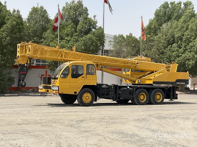2007 XCMG QY20 20 ton 6x4 Hydraulic Truck Crane - Grua móvel: foto 1 2007 XCMG QY20 20 ton 6x4 Hydraulic Truck Crane - Grua móvel: foto 1