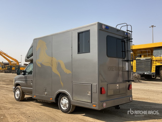 2008 Ford F-350 4x2 Horse Transporting Truck :Misc. Truck - Camião de transporte de cavalos: foto 3 2008 Ford F-350 4x2 Horse Transporting Truck :Misc. Truck - Camião de transporte de cavalos: foto 3