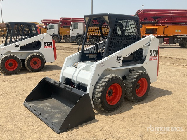 2009 Bobcat S130 - Mini pá carregadora: foto 1 2009 Bobcat S130 - Mini pá carregadora: foto 1