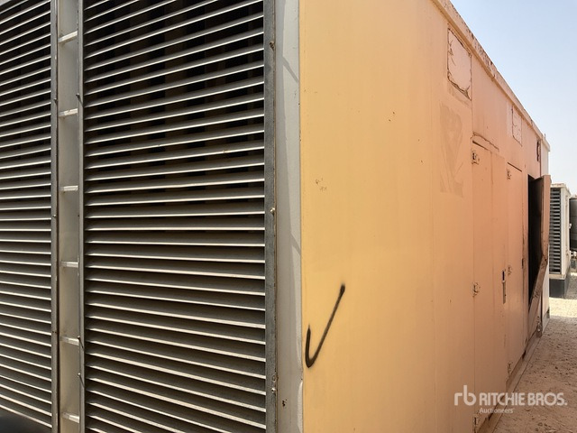 2011 Cummins 1150 kVA Containerized (Inoperable) Generator Set - Gerador elétrico: foto 4 2011 Cummins 1150 kVA Containerized (Inoperable) Generator Set - Gerador elétrico: foto 4