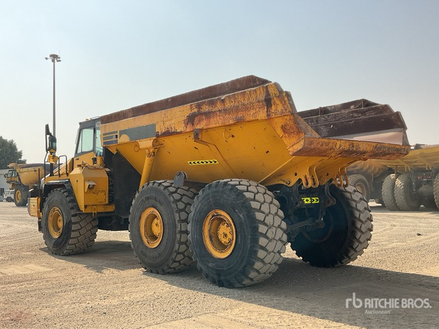 2011 Komatsu HM400-2R Articulated Dump Truck - Caminhão articulado: foto 4 2011 Komatsu HM400-2R Articulated Dump Truck - Caminhão articulado: foto 4