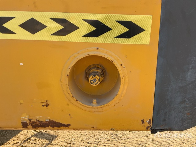 2011 Komatsu HM400-2R Articulated Dump Truck - Caminhão articulado: foto 4 2011 Komatsu HM400-2R Articulated Dump Truck - Caminhão articulado: foto 4