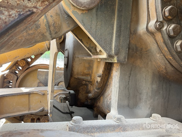 2012 Cat D9R Crawler Dozer - Triturador de martelos/ Destroçador: foto 5 2012 Cat D9R Crawler Dozer - Triturador de martelos/ Destroçador: foto 5