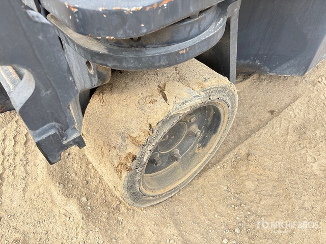 2012 Combilift C2500CB 2.5 ton Forklift - Empilhadeira a diesel: foto 4 2012 Combilift C2500CB 2.5 ton Forklift - Empilhadeira a diesel: foto 4