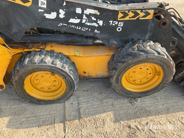 2013 JCB 135 (Inoperable) Skid Steer Loader - Mini pá carregadora: foto 4 2013 JCB 135 (Inoperable) Skid Steer Loader - Mini pá carregadora: foto 4