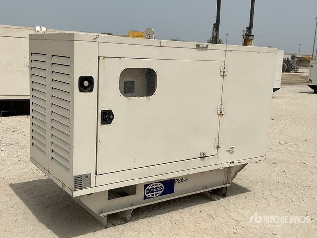 2014 FG Wilson P88 3 100 kVA Skid-Mounted (Inoperable) Generator Set - Gerador elétrico: foto 2 2014 FG Wilson P88 3 100 kVA Skid-Mounted (Inoperable) Generator Set - Gerador elétrico: foto 2