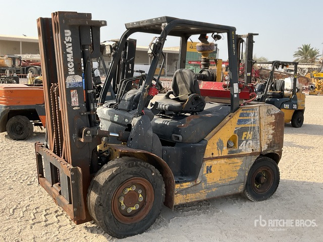 2014 Komatsu FH40-1 4 ton Forklift - Empilhadeira a diesel: foto 1 2014 Komatsu FH40-1 4 ton Forklift - Empilhadeira a diesel: foto 1