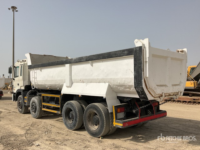 2015 JAC HFC3314KR1 8x4 Twin-Steer Tri/A Dump Truck - Camião basculante: foto 3 2015 JAC HFC3314KR1 8x4 Twin-Steer Tri/A Dump Truck - Camião basculante: foto 3