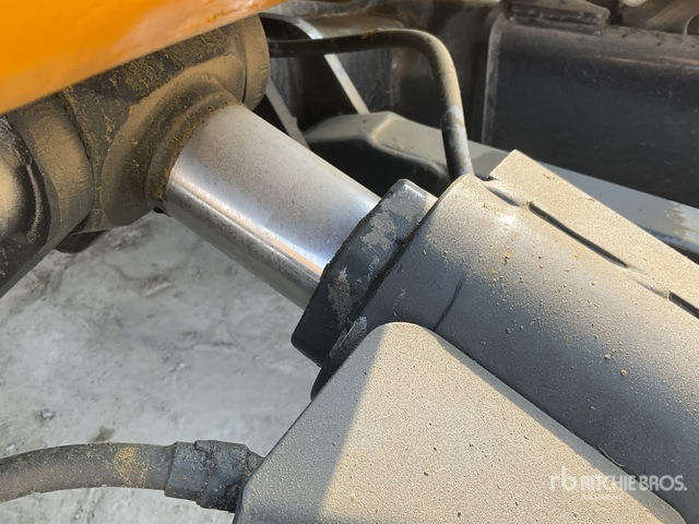 2015 JCB 8030 Mini Excavator: <6.6t - Mini escavadeira: foto 5 2015 JCB 8030 Mini Excavator: <6.6t - Mini escavadeira: foto 5