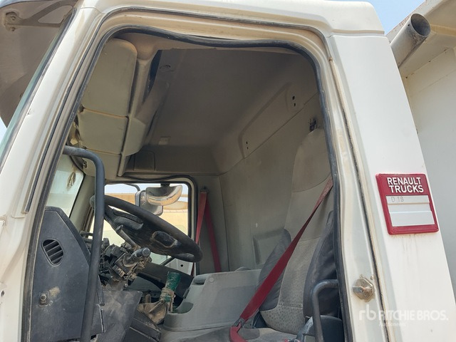 2016 Renault D18 4x2 (Inoperable) S/A Dump Truck - Camião basculante: foto 5 2016 Renault D18 4x2 (Inoperable) S/A Dump Truck - Camião basculante: foto 5