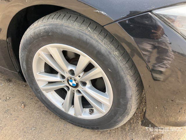 2017 BMW 318i Automobile - Automóvel: foto 5 2017 BMW 318i Automobile - Automóvel: foto 5
