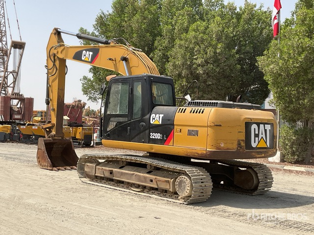 2017 Cat 320D2 Tracked Excavator - Escavadora de rastos: foto 3 2017 Cat 320D2 Tracked Excavator - Escavadora de rastos: foto 3