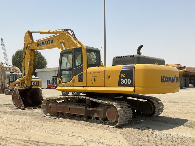 2017 Komatsu PC300-8M0 - Escavadora de rastos: foto 4 2017 Komatsu PC300-8M0 - Escavadora de rastos: foto 4