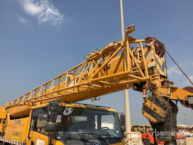 2017 XCMG QY25K II 25 ton 6x4 Hydraulic Truck Crane - Grua móvel: foto 4 2017 XCMG QY25K II 25 ton 6x4 Hydraulic Truck Crane - Grua móvel: foto 4