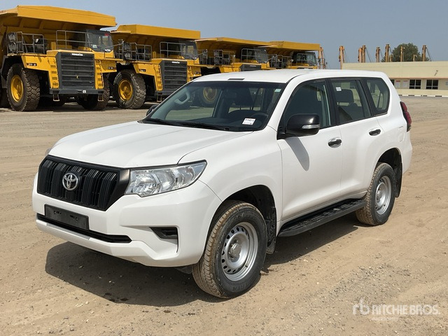2018 Toyota Prado TX 150L 4x4 SUV - SUV: foto 2 2018 Toyota Prado TX 150L 4x4 SUV - SUV: foto 2