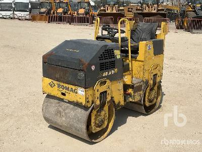 BOMAG BW80 - Compactador de asfalto: foto 1 BOMAG BW80 - Compactador de asfalto: foto 1