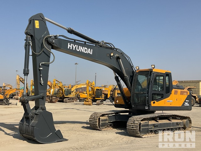 Hyundai R215L Tracked Excavator - Escavadora de rastos: foto 2 Hyundai R215L Tracked Excavator - Escavadora de rastos: foto 2
