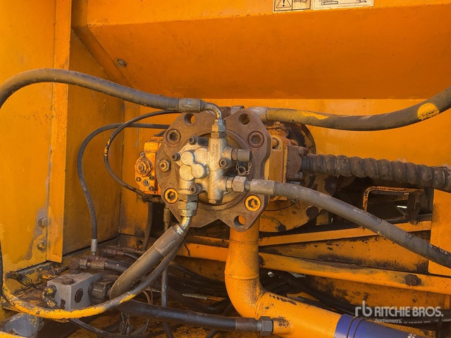 Escavadora de rastos Hyundai Robex 290LC-7: foto 6