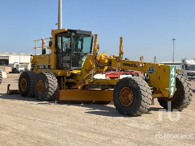 KOMATSU GD825A-2 - Motoniveladora: foto 4 KOMATSU GD825A-2 - Motoniveladora: foto 4