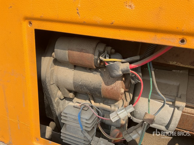 Kama KDA7000T Portable Generator Set: <20kVA/16kW - Gerador elétrico: foto 5 Kama KDA7000T Portable Generator Set: <20kVA/16kW - Gerador elétrico: foto 5