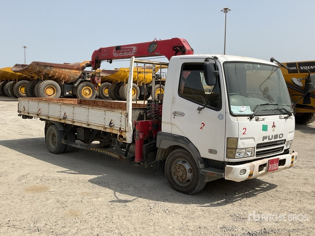 Mitsubishi KK-FK71HJ Boom Truck - Camião grua: foto 1 Mitsubishi KK-FK71HJ Boom Truck - Camião grua: foto 1