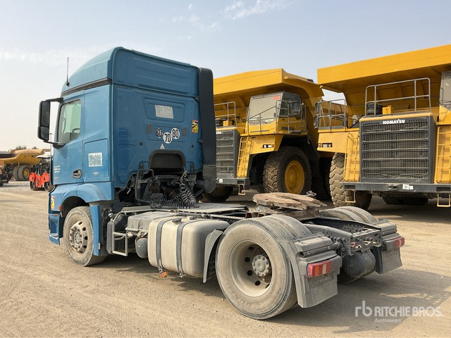 2015 Mercedes-Benz Actross 1843LS 4x2 S/A Sleeper Truck Tractor - Tractor: foto 4 2015 Mercedes-Benz Actross 1843LS 4x2 S/A Sleeper Truck Tractor - Tractor: foto 4