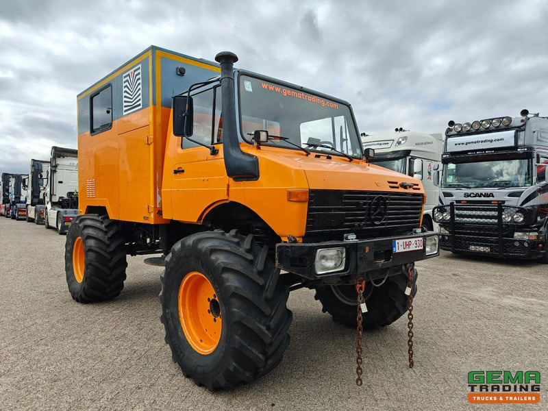 Mercedes-Benz Unimog 1300L 4x4 Handgeschakeld - GeslotenBak - PTO - Hydr. steunpoten - Webasto - SondeerWagen - Camião: foto 4 Mercedes-Benz Unimog 1300L 4x4 Handgeschakeld - GeslotenBak - PTO - Hydr. steunpoten - Webasto - SondeerWagen - Camião: foto 4