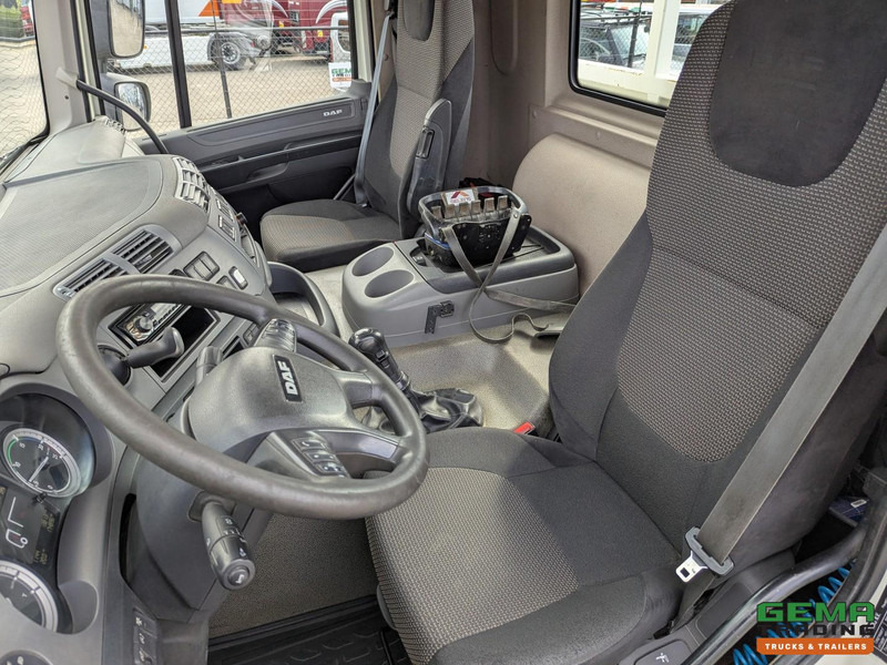 DAF CF 330 FAT 6x4 Dagcab Euro6A - Open laadbak 6.4m + PM 15522 - RadioGrafisch - Handgeschakeld - Camião de caixa aberta/ Plataforma, Camião grua: foto 5 DAF CF 330 FAT 6x4 Dagcab Euro6A - Open laadbak 6.4m + PM 15522 - RadioGrafisch - Handgeschakeld - Camião de caixa aberta/ Plataforma, Camião grua: foto 5