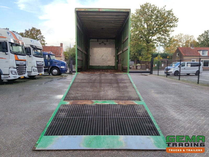 DAF FAK XF95.430 8x2 Super SuperSpaceCab Euro3 - CurtainSider 7.31m + Ramp 16T - MachineTransporter - 6 Persons (V558) - Camião transporte de veículos: foto 5 DAF FAK XF95.430 8x2 Super SuperSpaceCab Euro3 - CurtainSider 7.31m + Ramp 16T - MachineTransporter - 6 Persons (V558) - Camião transporte de veículos: foto 5