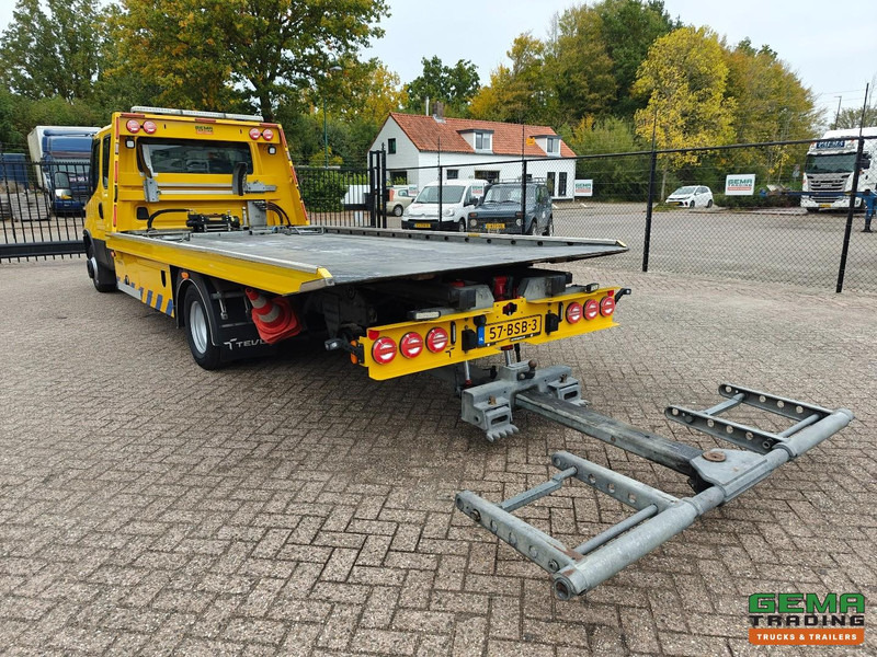 Iveco / Tevor 70C18/TR24 4x2 DubbelCabine Euro6D - TEVOR ZP30-C1 + Bril 1800KG - Afstandsbediening - 03/2026 APK - Caminhão reboque: foto 5 Iveco / Tevor 70C18/TR24 4x2 DubbelCabine Euro6D - TEVOR ZP30-C1 + Bril 1800KG - Afstandsbediening - 03/2026 APK - Caminhão reboque: foto 5