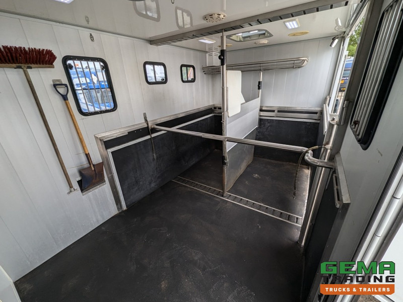 MAN TGL 12.250 4x2 Euro5 EEV RC HorseTruck - 2a3 Paards - 135.000km - MARGE (V821) - Camião de transporte de cavalos: foto 5 MAN TGL 12.250 4x2 Euro5 EEV RC HorseTruck - 2a3 Paards - 135.000km - MARGE (V821) - Camião de transporte de cavalos: foto 5