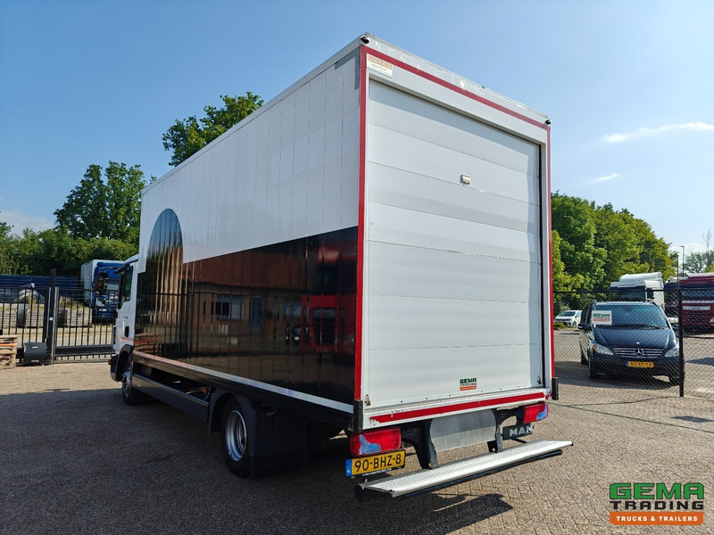MAN TGL 7.150 4x2 Dagcab Euro6B - 7T - GeslotenBak 5.4m - Elec. Roldeur - 242.000km - 12/2025 APK - Camião furgão: foto 3 MAN TGL 7.150 4x2 Dagcab Euro6B - 7T - GeslotenBak 5.4m - Elec. Roldeur - 242.000km - 12/2025 APK - Camião furgão: foto 3