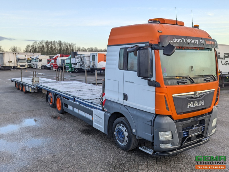 MAN TGX 26.500 6x2/4 LL Euro6 - Retarder + Recker FZ3 3-Assige Aanhanger - Uitschuifbaar - Camião transporte de veículos: foto 3 MAN TGX 26.500 6x2/4 LL Euro6 - Retarder + Recker FZ3 3-Assige Aanhanger - Uitschuifbaar - Camião transporte de veículos: foto 3