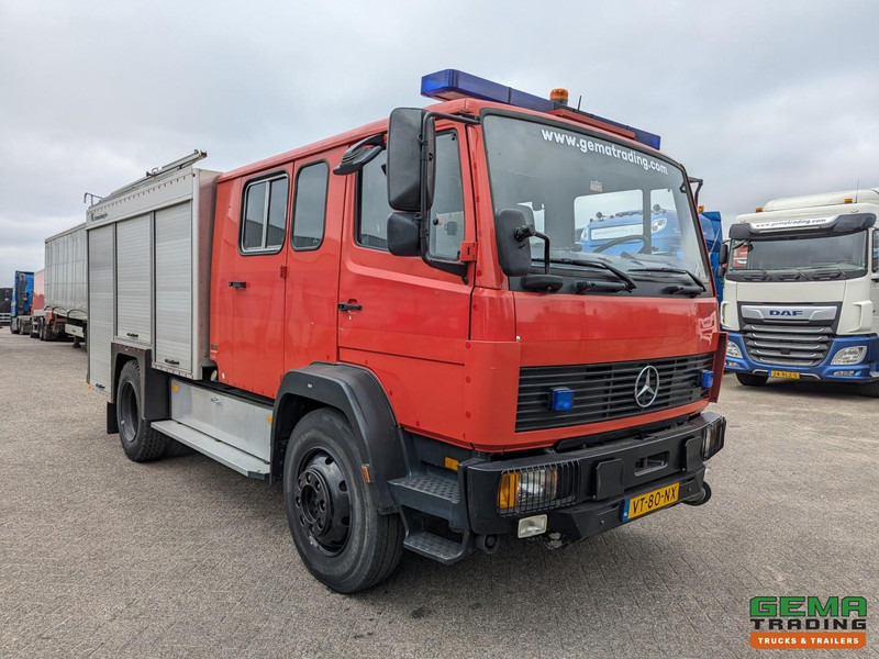 Mercedes-Benz 1124 AF 4x4 Dubbelcab 6Cil - 9 Pers - Kronenburg Tankautospuit TS08 LD3.000 HD240 T2.400 LiterTank - Carro de bombeiro: foto 2 Mercedes-Benz 1124 AF 4x4 Dubbelcab 6Cil - 9 Pers - Kronenburg Tankautospuit TS08 LD3.000 HD240 T2.400 LiterTank - Carro de bombeiro: foto 2