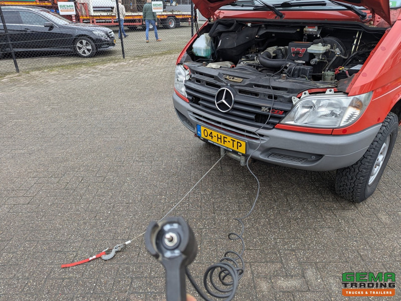 Minibus, Furgão de passageiros Mercedes-Benz 316 CDI  4x4 Euro3 - 59.000km - 9 Persoons - Lier - 3 Sperren!  Hoge en Lage Gearing: foto 15