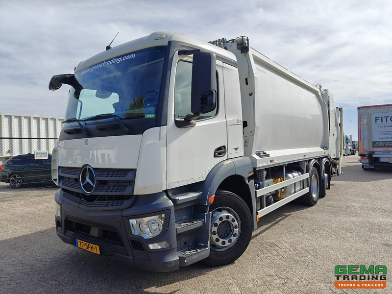 Mercedes-Benz actros 2632 6x2/4 Dagcab Euro6A - Geesink GPMIII 23H25 - Centrale Smering - Caminhão de lixo: foto 1 Mercedes-Benz actros 2632 6x2/4 Dagcab Euro6A - Geesink GPMIII 23H25 - Centrale Smering - Caminhão de lixo: foto 1