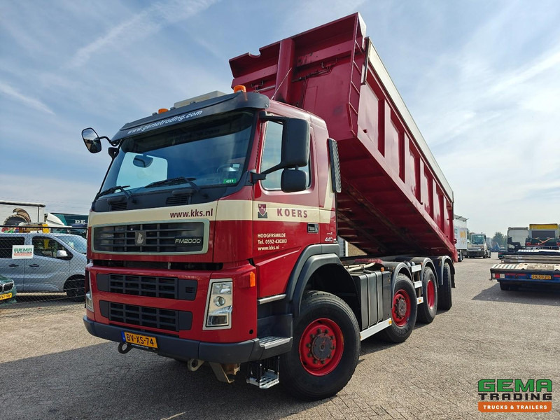 Terberg FM2000-T 8x8/6 Dagcab Euro5 - Kipper 20m³ - Milieu Kleppen - NaafReductie- LuchtGeveerd - 07/2026 APK - Camião basculante: foto 1 Terberg FM2000-T 8x8/6 Dagcab Euro5 - Kipper 20m³ - Milieu Kleppen - NaafReductie- LuchtGeveerd - 07/2026 APK - Camião basculante: foto 1