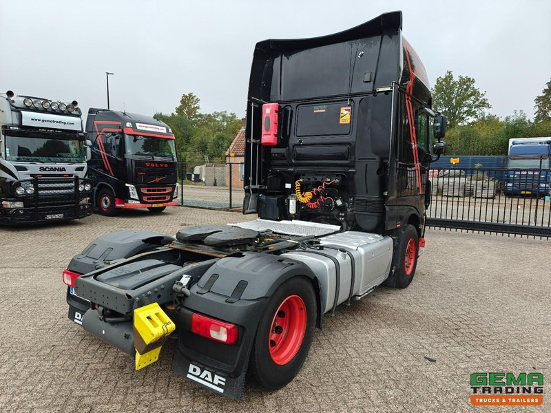 DAF FT XF460 4x2 Superspacecab Euro6A - Retarder - Dubbele Tanks - StandAirco - SMARTTacho V2 - Tractor: foto 3 DAF FT XF460 4x2 Superspacecab Euro6A - Retarder - Dubbele Tanks - StandAirco - SMARTTacho V2 - Tractor: foto 3