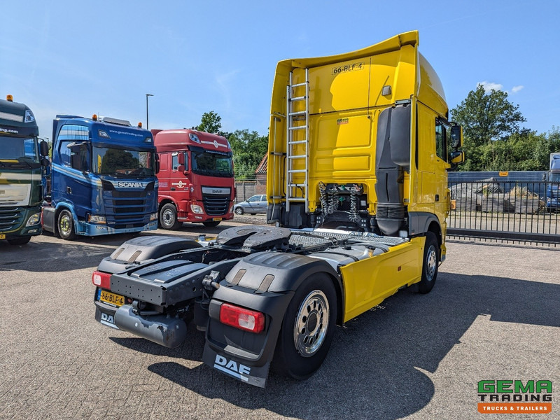 DAF XF 450 FT 4x2 SuperSpaceCab Euro6C - Retarder - Standairco - Dubbele Tanks - SMARTtachoV2 - Tractor: foto 3 DAF XF 450 FT 4x2 SuperSpaceCab Euro6C - Retarder - Standairco - Dubbele Tanks - SMARTtachoV2 - Tractor: foto 3