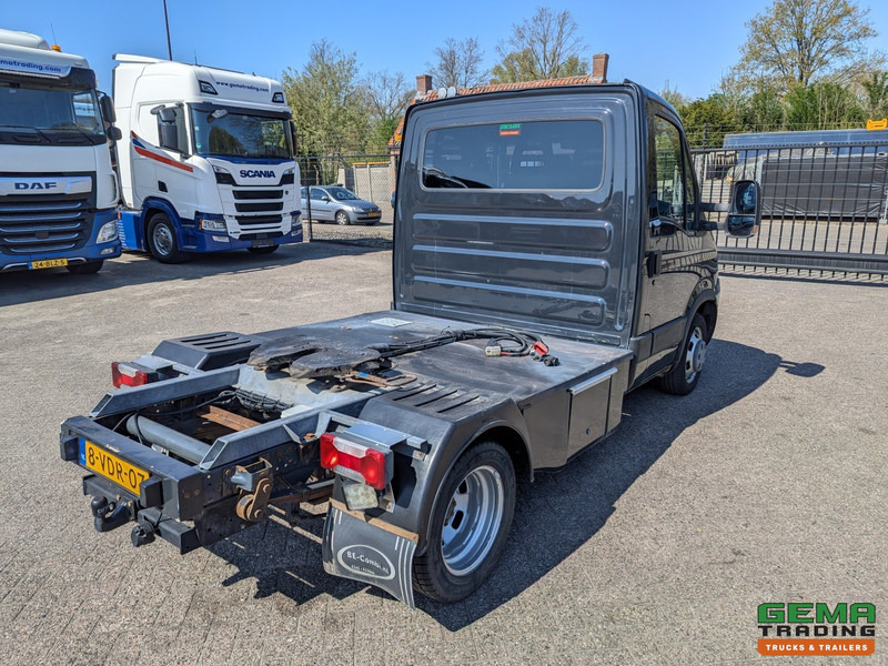 Iveco 35C18/T 4x2 Euro4 - BE-Trekker - 3-Zits - Luchthoorns - NAP - 07/2025APK - Tractor: foto 3 Iveco 35C18/T 4x2 Euro4 - BE-Trekker - 3-Zits - Luchthoorns - NAP - 07/2025APK - Tractor: foto 3